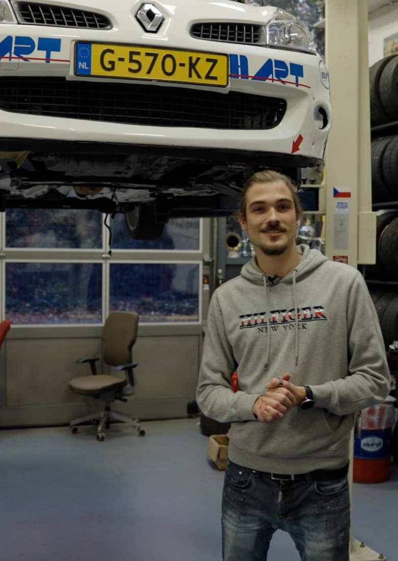 Automotive engineering garage HART rallyteam with Yannis