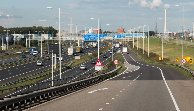 Verkeersknooppunt Beneluxplein Ring Rotterdam