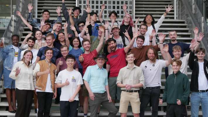 Richard Kroesen, Embedded Systems student aan de HAN volgde een summerschool in Denemarken en kreeg les van Bjarne Stroustrup, bedenker van de programmeertaal C++ 