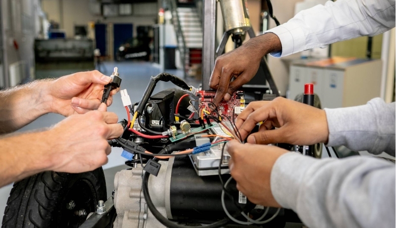 Full program of the English-taught Automotive Engineering Bachelor at HAN University of Applied Sciences in the Netherlands