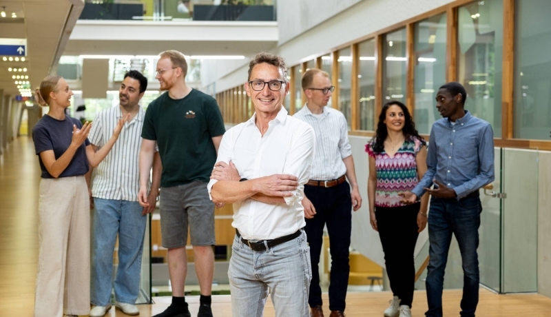 Lectoraatsfoto drug discovery met lector Dennis Lowik
