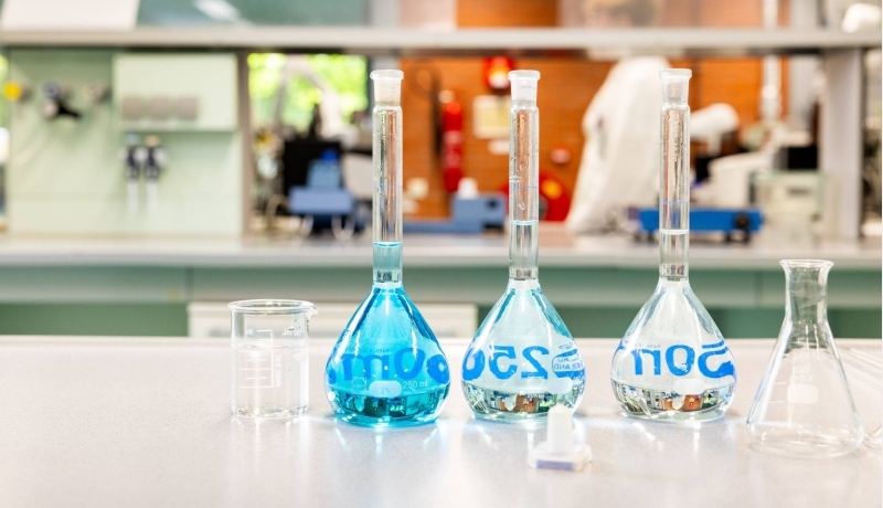 impression students in NMR course