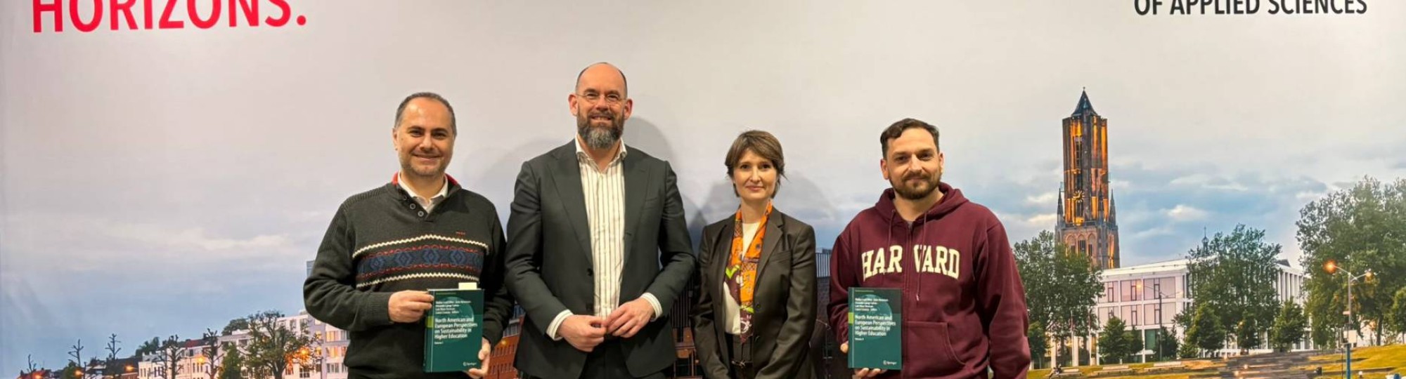 Presentation moment of the Springer Nature publication with researchers at HAN.