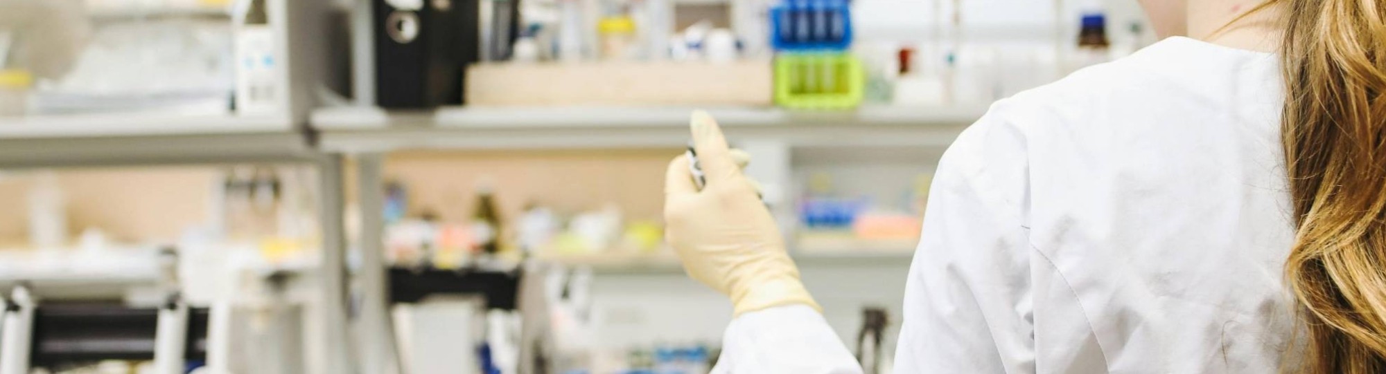 student in a laboratorium