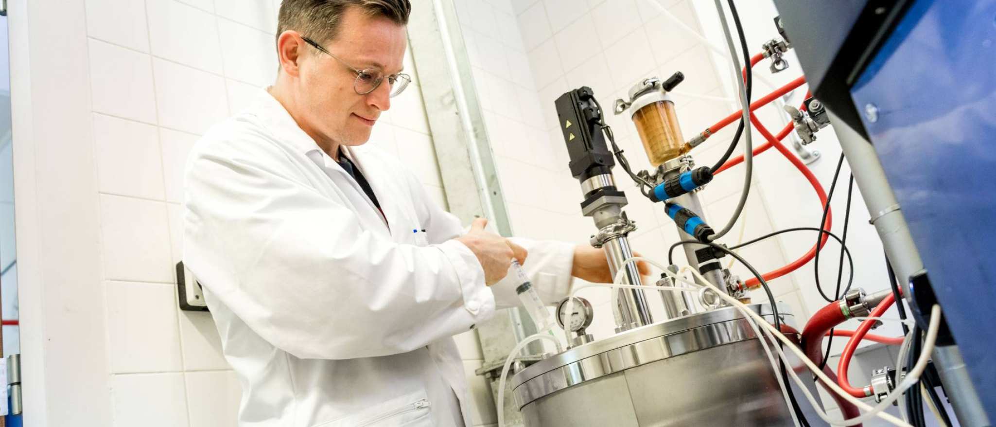 Headerfoto Onderzoek lectoraat Biodiscovery HAN BioCentre bioreactor