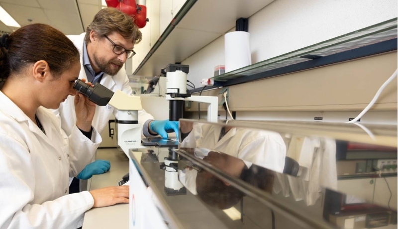 Foto's lectoraat en minor Drug Discovery op Pivot Park in Oss