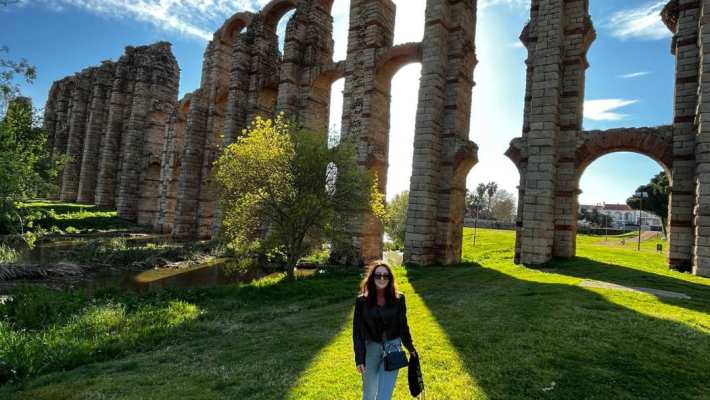 Life Sciences-student Zheliana Radilova loopt stage in Barcelona