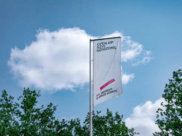 vlaggen, Arnhem, branding, signing, vlaggenmast