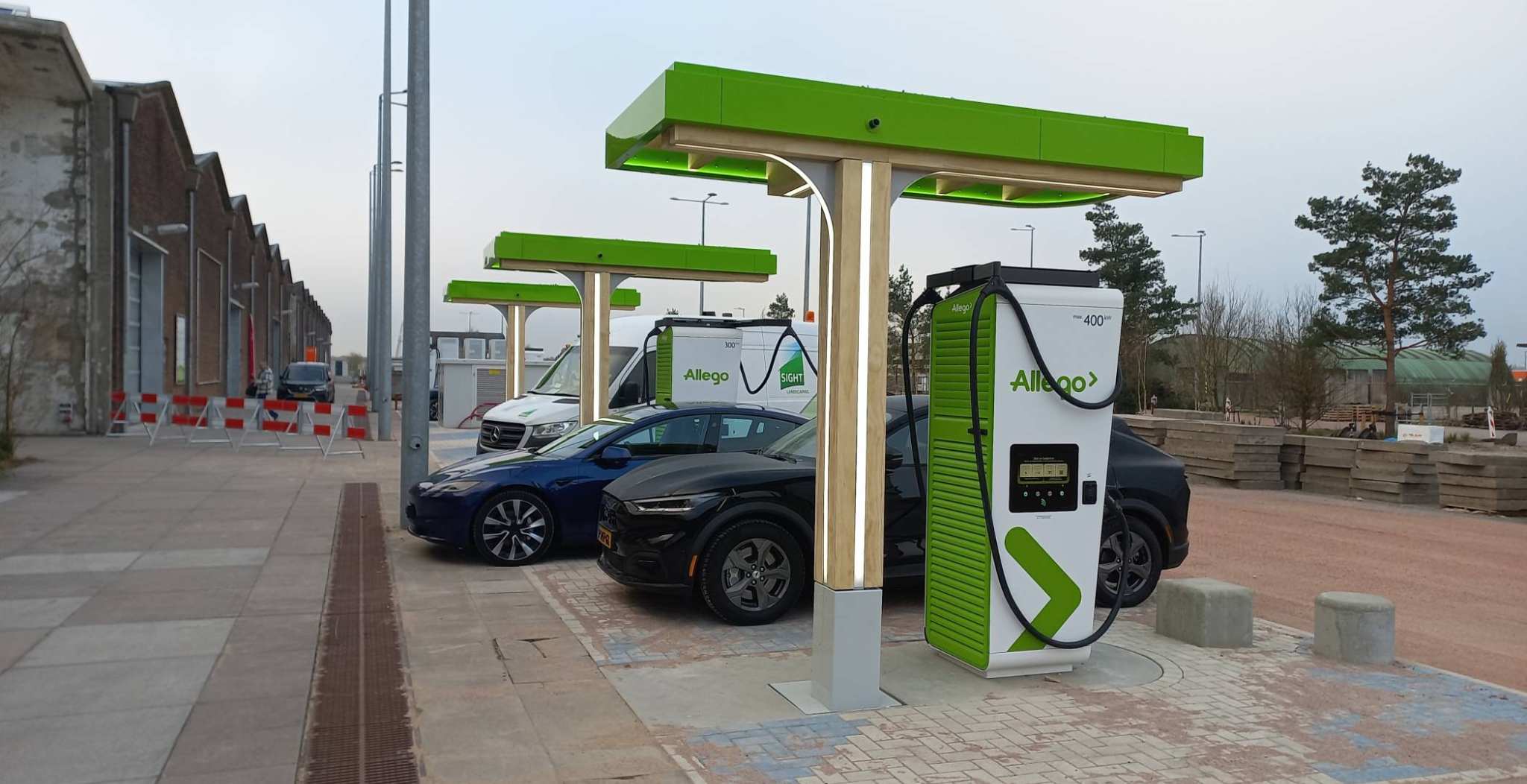Allego charging stations at Cleantech Park Arnhem