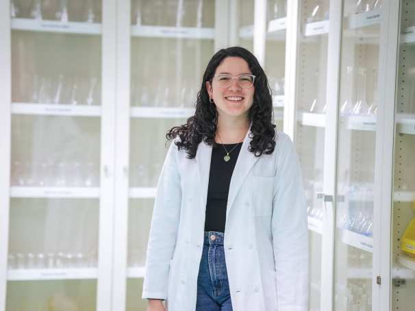 Chemiestudent Kyndra Farro neemt deel aan het Analytical Science Talent Program 2022