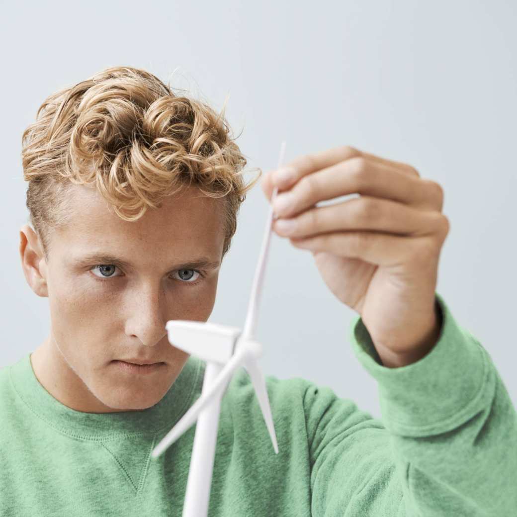 jongen windmolen focus zwaartepunt HAN
